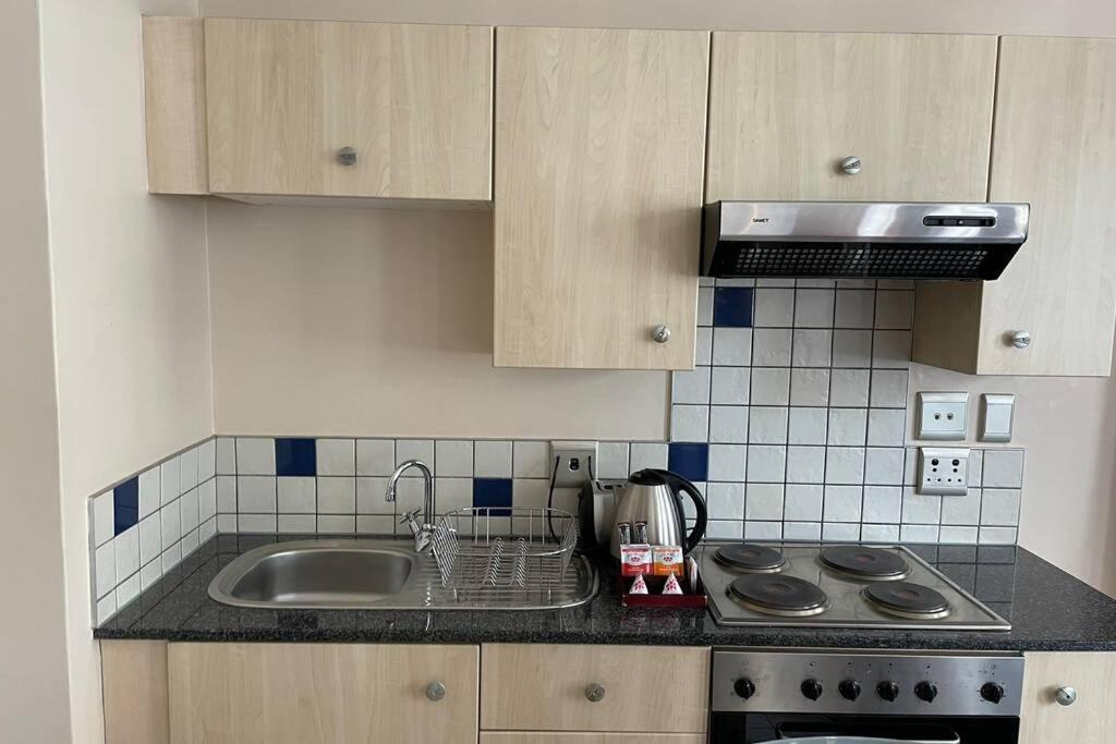 Cool & Easy Flat In The Heart Of Marshalltown Johannesburg Kültér fotó